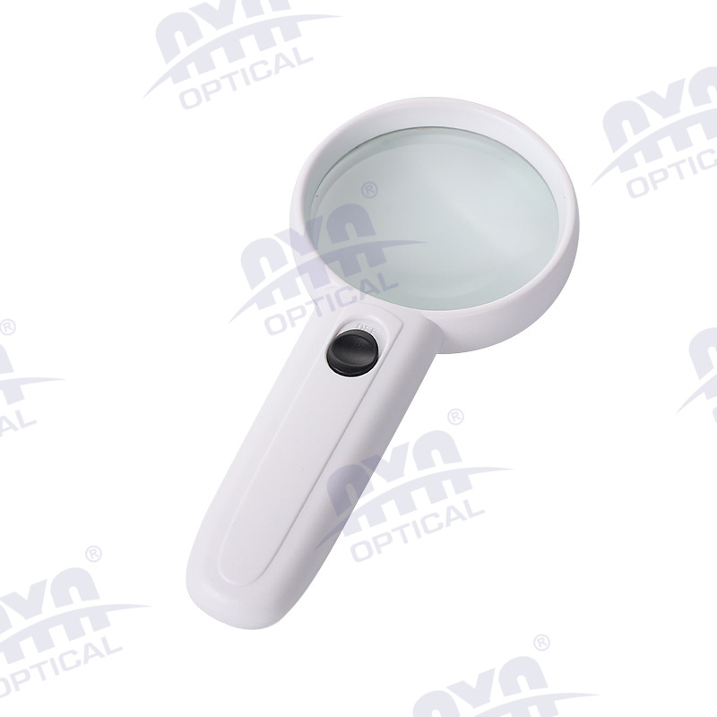 6B-4 4x LED Lighted Handheld Magnifier